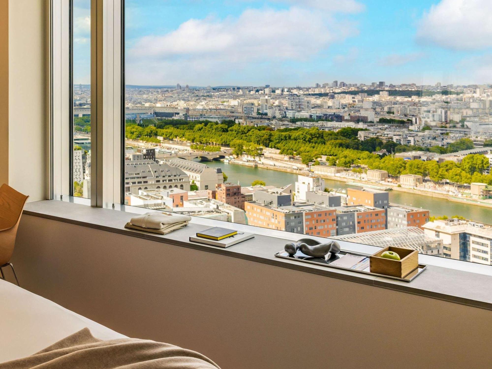 Too Hotel & Spa Paris - Mgallery Collection ปารีส ภายนอก รูปภาพ