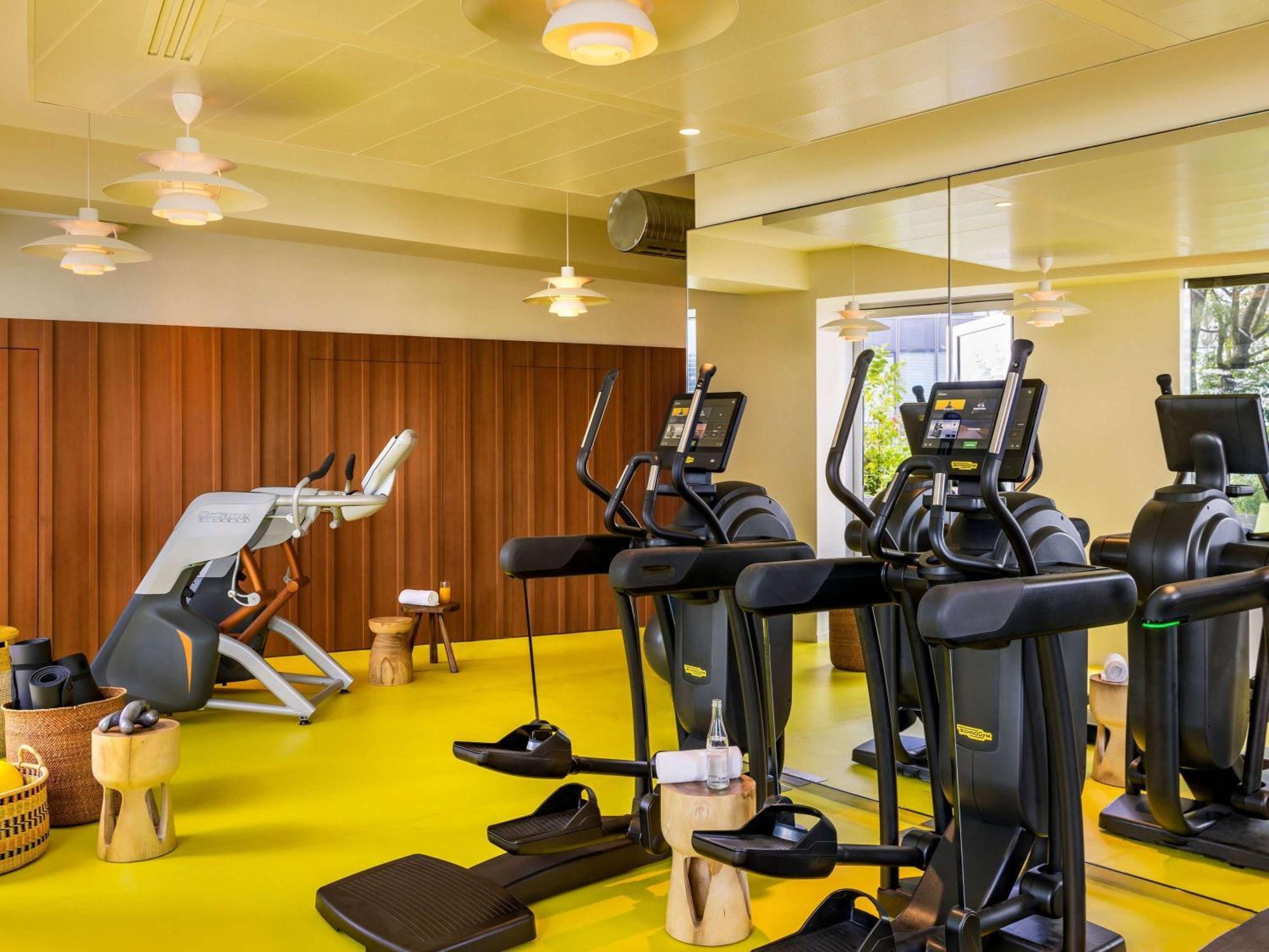 Too Hotel & Spa Paris - Mgallery Collection ปารีส ภายนอก รูปภาพ